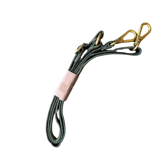 Shoulder Bag "LUNA" in light green - Picture 4 of 7